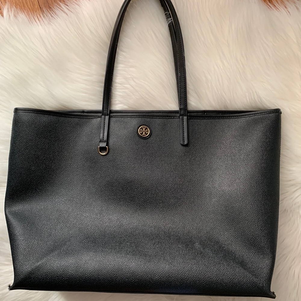 Authentic Tory Burch Robinson Tote Bag
